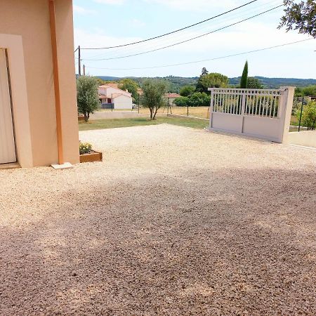 Charmante villa dans un village paisible aux portes d'Uzès et des Cévennes Saint-Hippolyte-de-Caton Exterior foto
